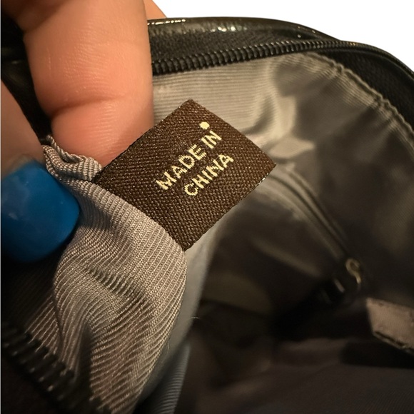 Coach Ashley Signature Canvas Pleated Shoulder/Crossbody (EUC) - Picture 5 of 5